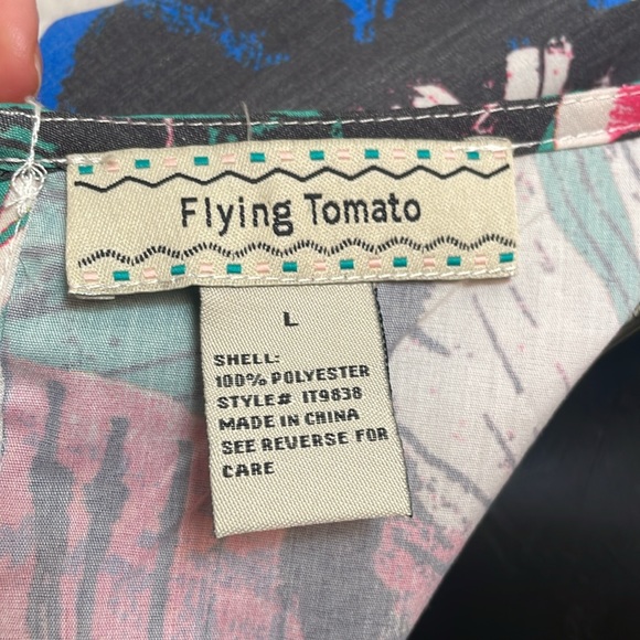 Flying tomato, large, women’s ruffle sleeve lightweight shirt. Safari print. - Picture 10 of 11